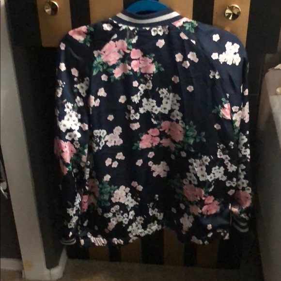 Jacket - Picture 2 of 2